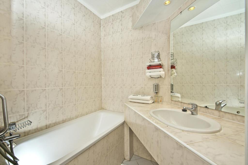 Hotel Sorea Uran Tatranska Lomnica Ngoại thất bức ảnh